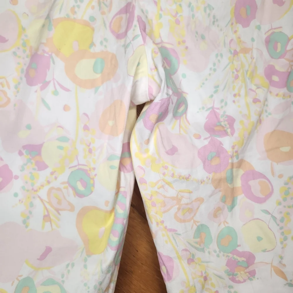 Talbots the perfect crop pastel floral print pants size 31 waist